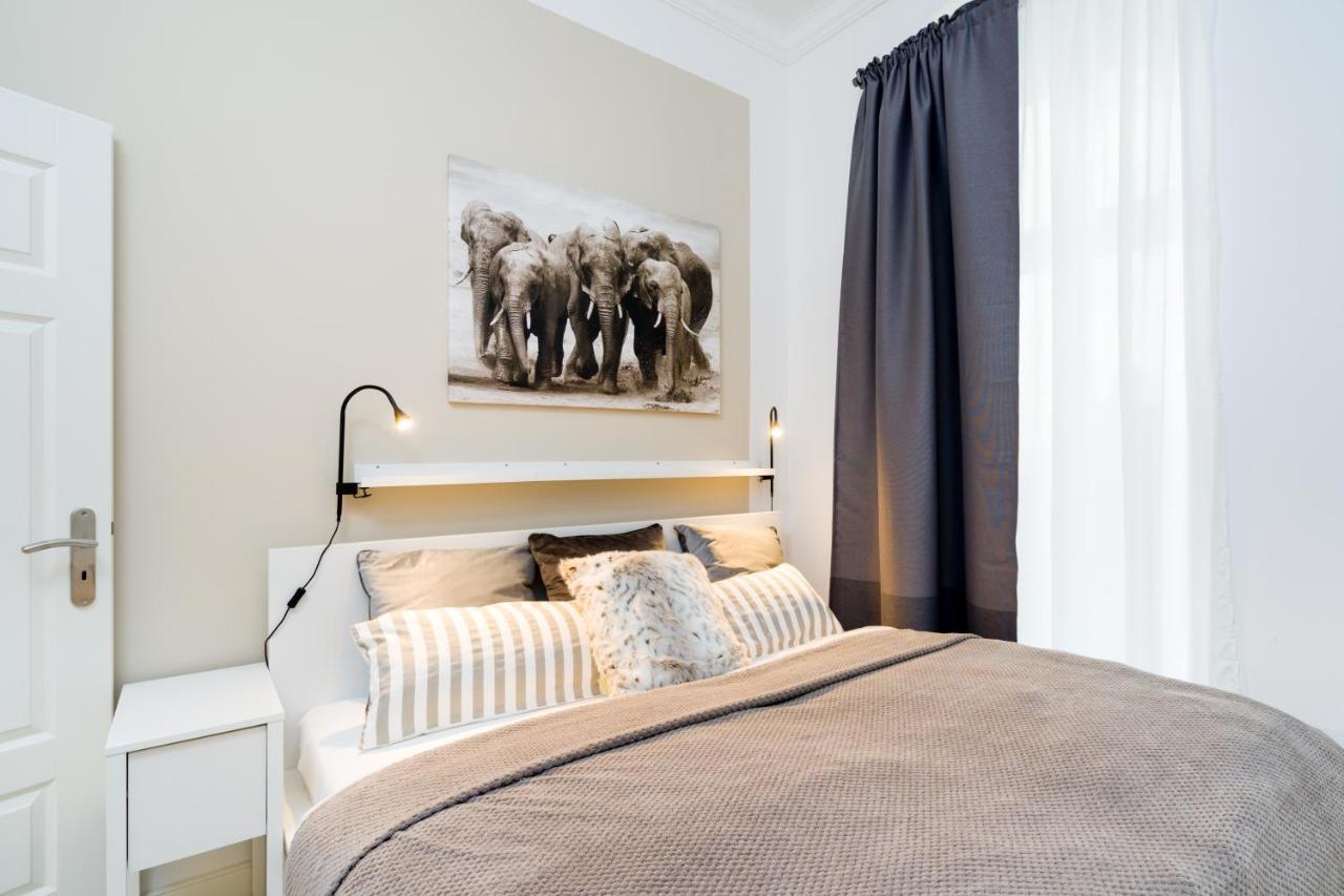 The Lohmeyerstr Hh, 2 Bed Rooms Up To 5 People Берлін Екстер'єр фото